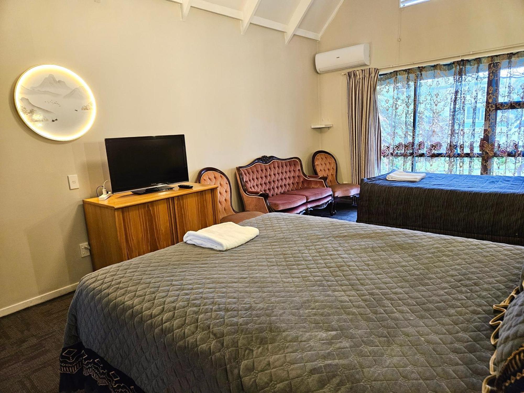 Apex On Fenton Motel Rotorua Ngoại thất bức ảnh