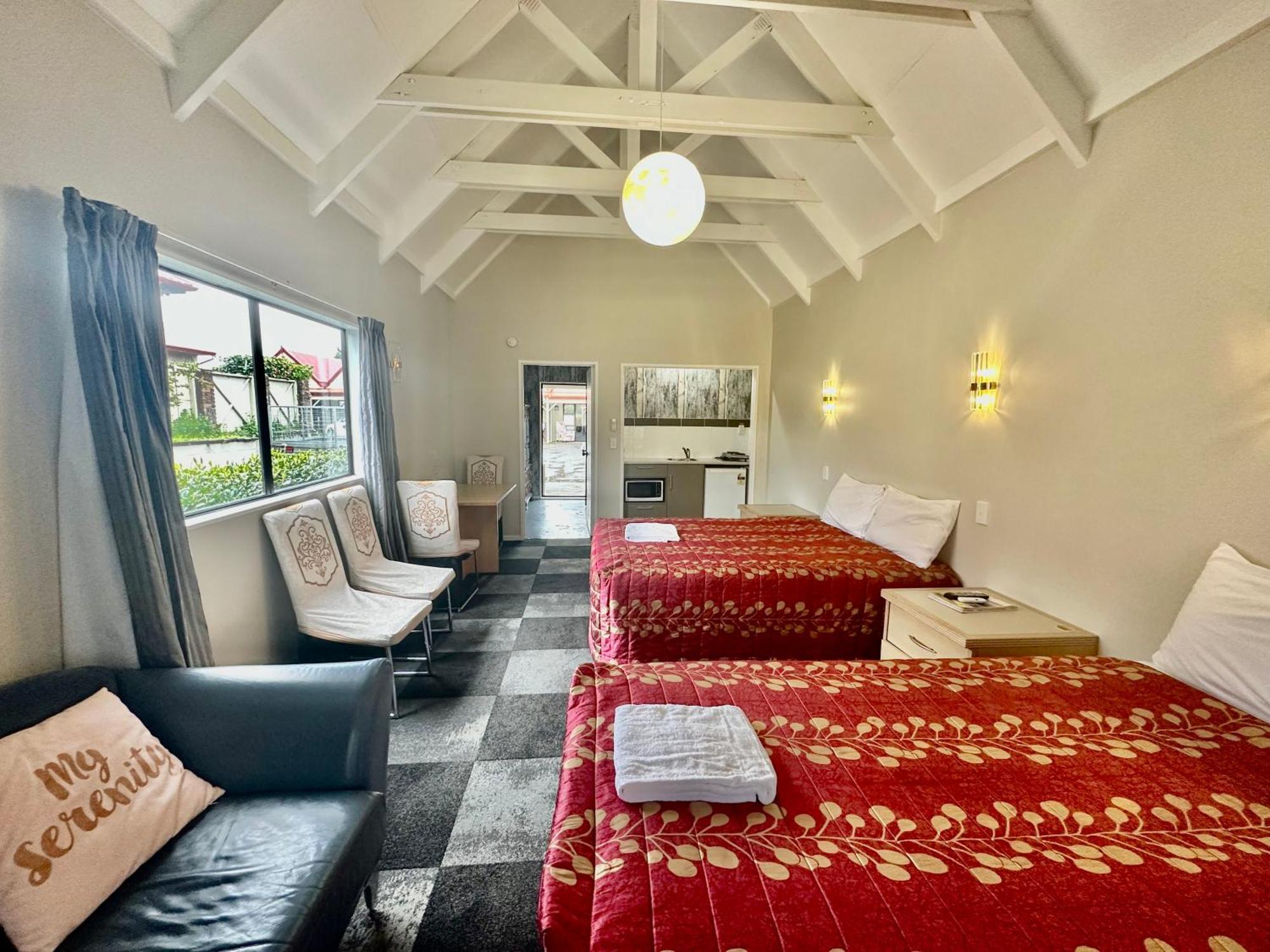 Apex On Fenton Motel Rotorua Ngoại thất bức ảnh